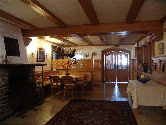 Hotel Gasthof Forelle ジークスドルフ エクステリア 写真