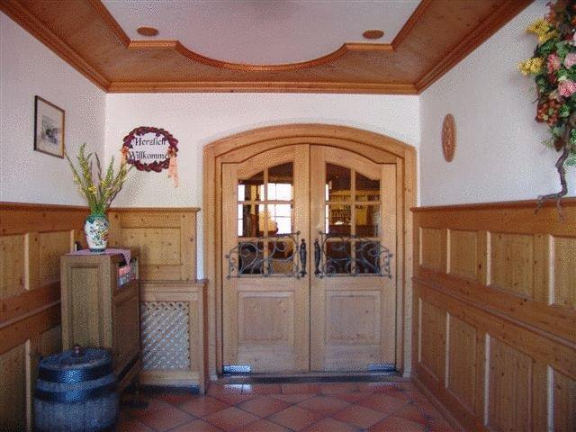 Hotel Gasthof Forelle ジークスドルフ エクステリア 写真