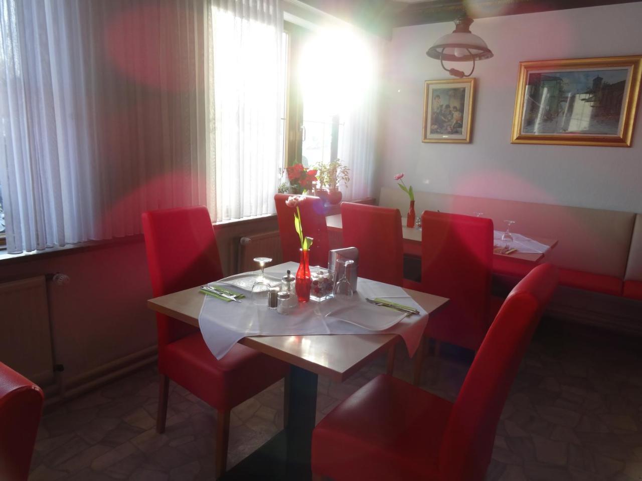 Hotel Gasthof Forelle ジークスドルフ エクステリア 写真