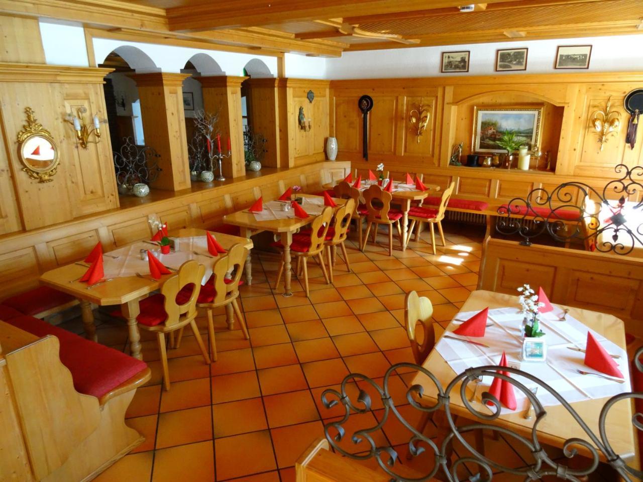 Hotel Gasthof Forelle ジークスドルフ エクステリア 写真