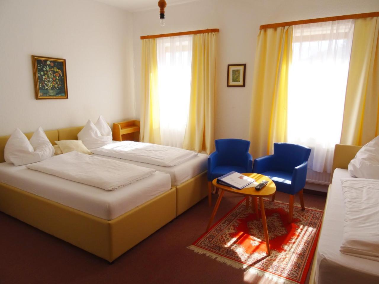 Hotel Gasthof Forelle ジークスドルフ エクステリア 写真