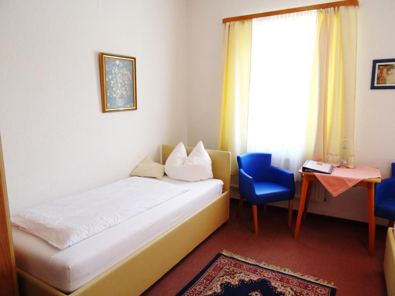 Hotel Gasthof Forelle ジークスドルフ エクステリア 写真