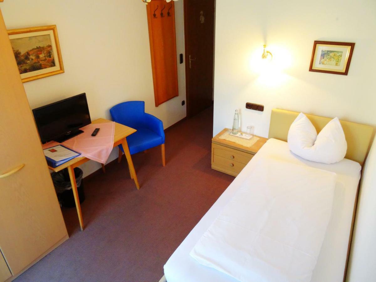 Hotel Gasthof Forelle ジークスドルフ エクステリア 写真